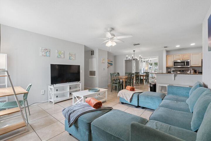 Property Photo:  101 Cape Cod Drive 101  FL 32407 