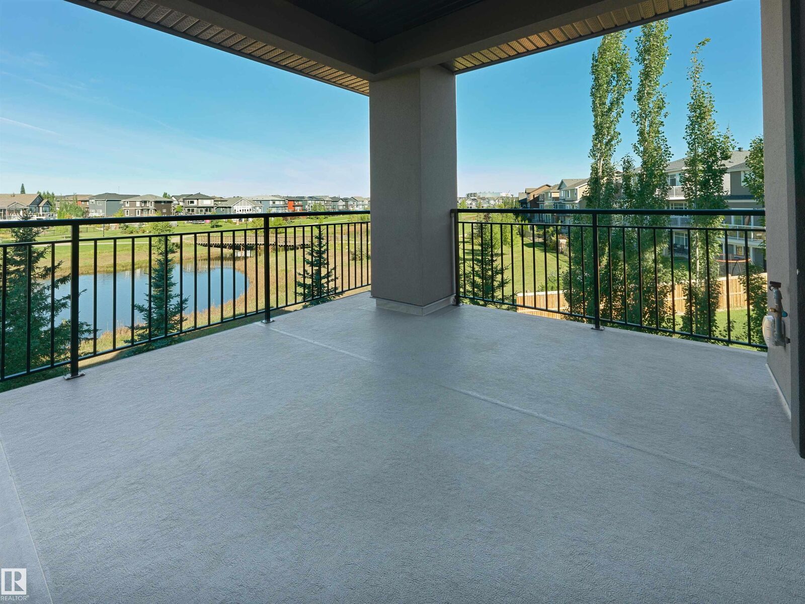 Property Photo:  1008 Rosenthal Boulevard NW 229  AB T5T 7J4 