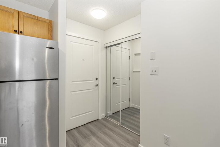 Property Photo:  2305 35A Avenue NW 103  AB T6T 1Z2 