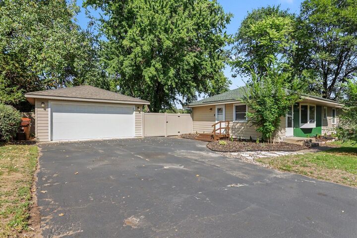 Property Photo: 6550 81st Street S MN 55016