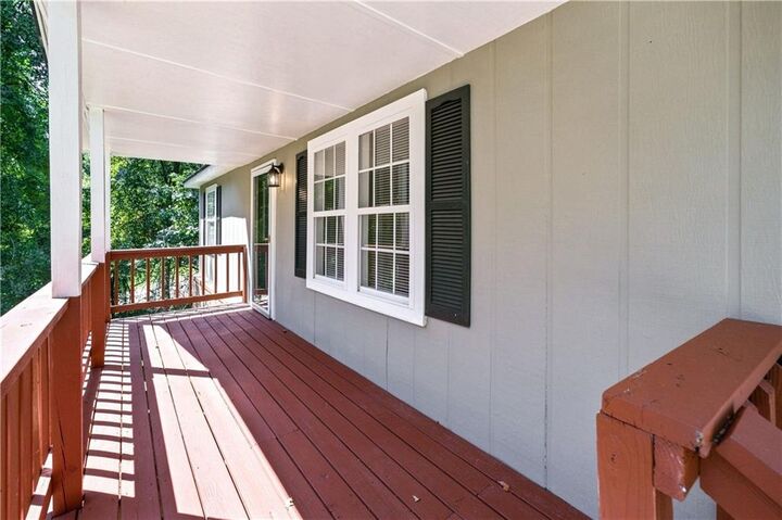 Property Photo: 326 Forest Lake Road GA 30567