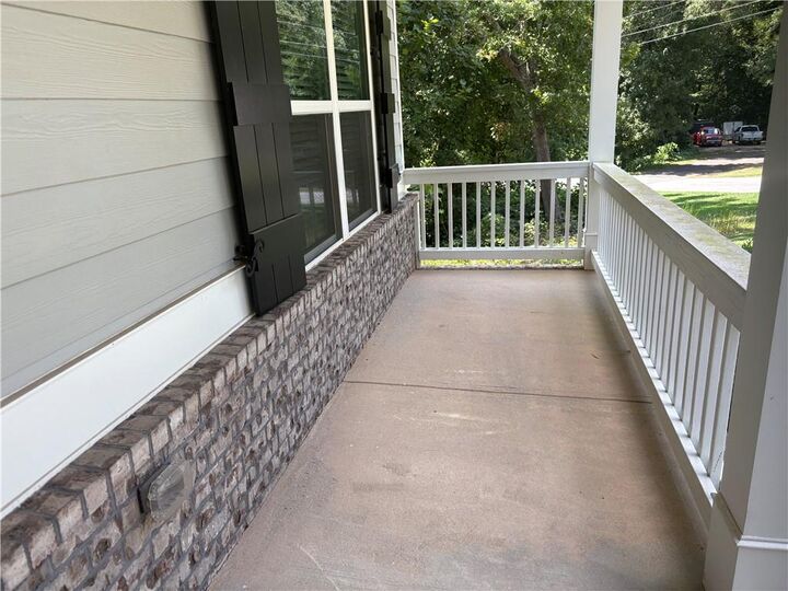 Property Photo: 406 Sunset Drive GA 30666