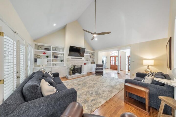 Property Photo: 1311 Pembridge Way NW GA 30152