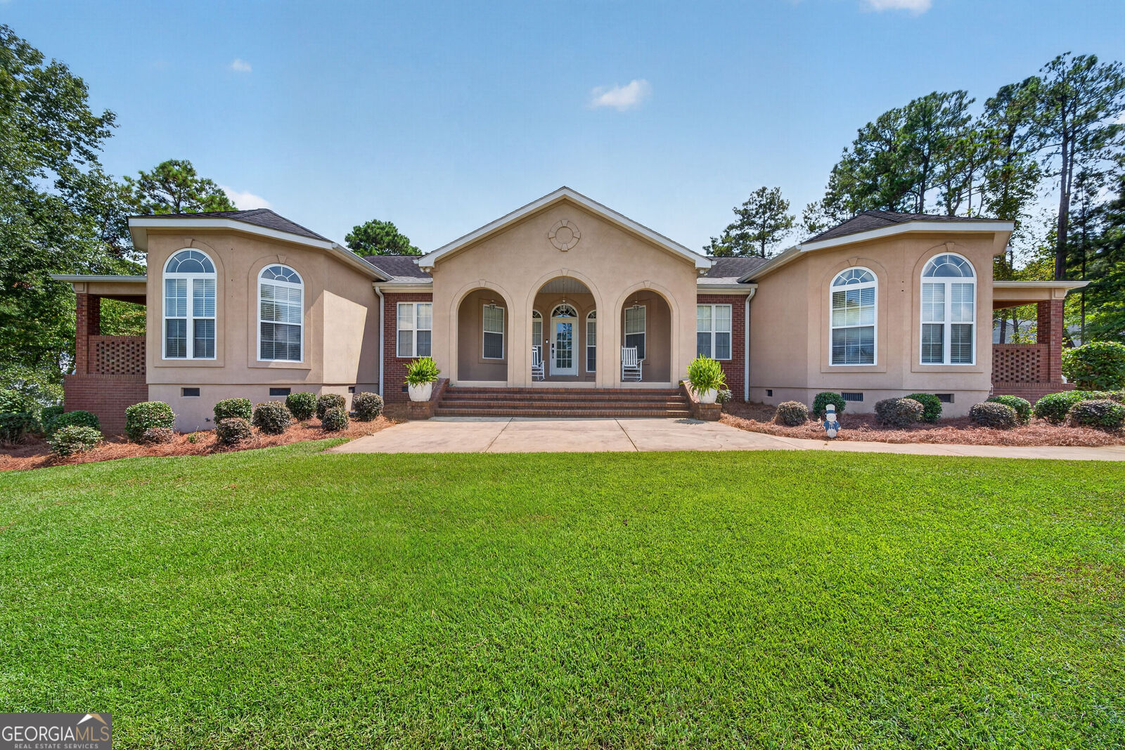 Property Photo:  103 Waters Edge Drive NE  GA 31061 