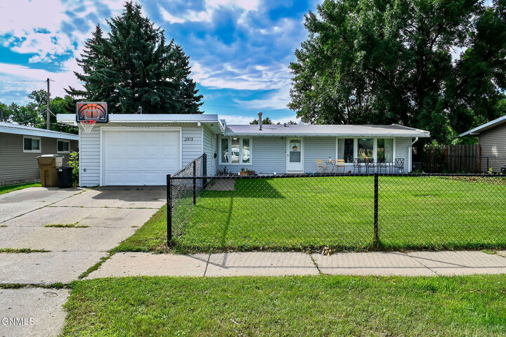 Property Photo:  2513 Central Avenue  ND 58701 