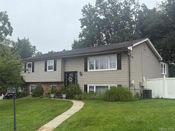 Property Photo:  136 Orchid Drive  NY 10965 