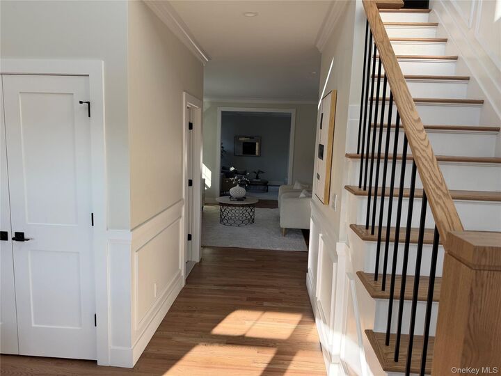 Property Photo:  110 Stella Court  NY 11563 