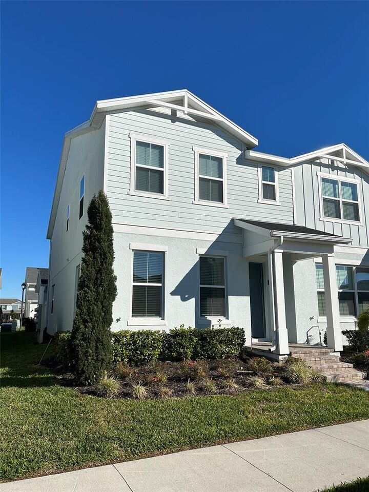 Property Photo:  14075 Lochend Way  FL 34787 