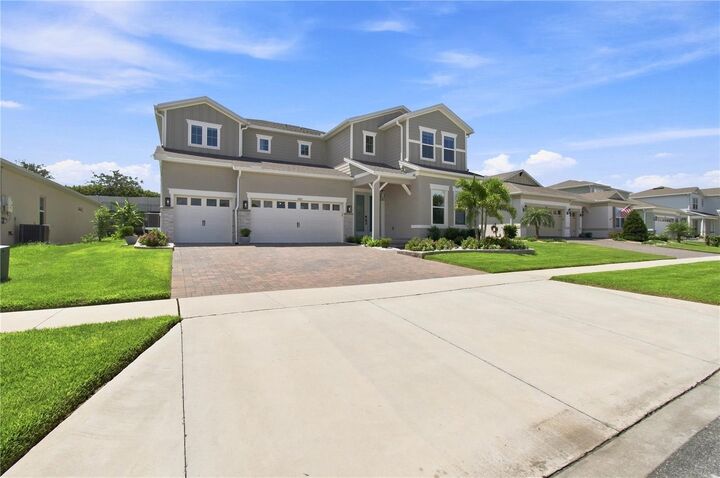 Property Photo:  4817 Fair Winds Court  FL 34787 