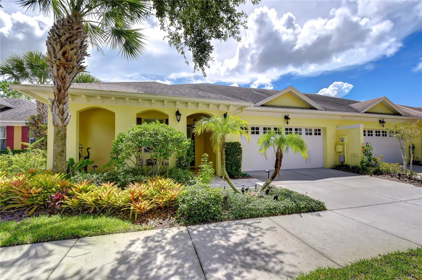 Property Photo:  6810 Muncaster Court  FL 33625 