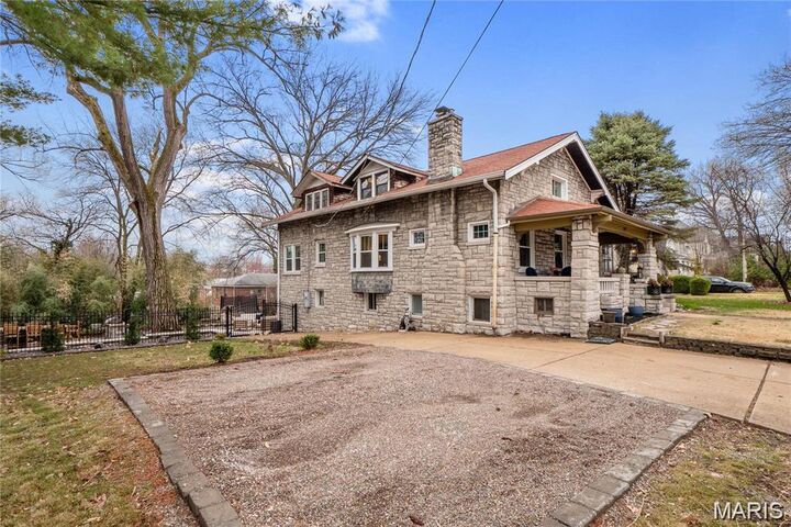 Property Photo: 1507 McCausland Avenue MO 63117
