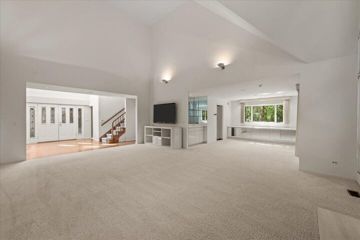 Property Photo:  972 Coventry Lane  IL 60035 