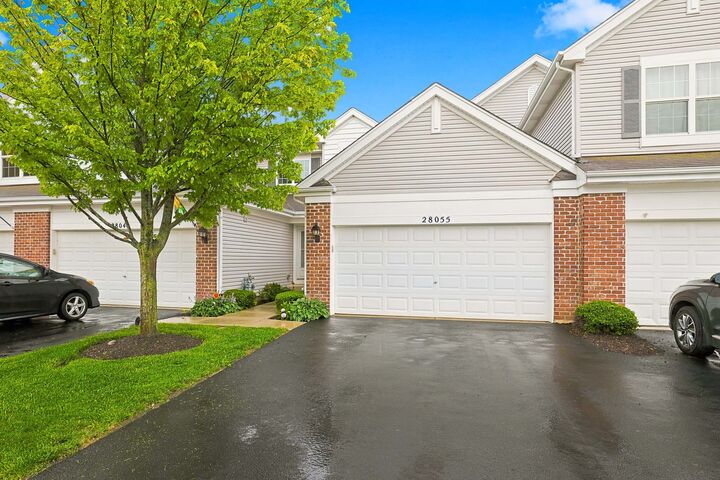 Property Photo:  28055 W Niagara Street 28055  IL 60051 