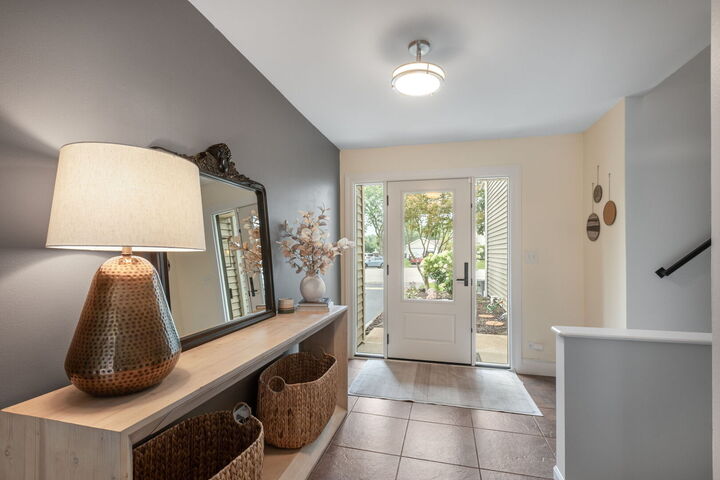 Property Photo: 805 Indigo Court IL 60047