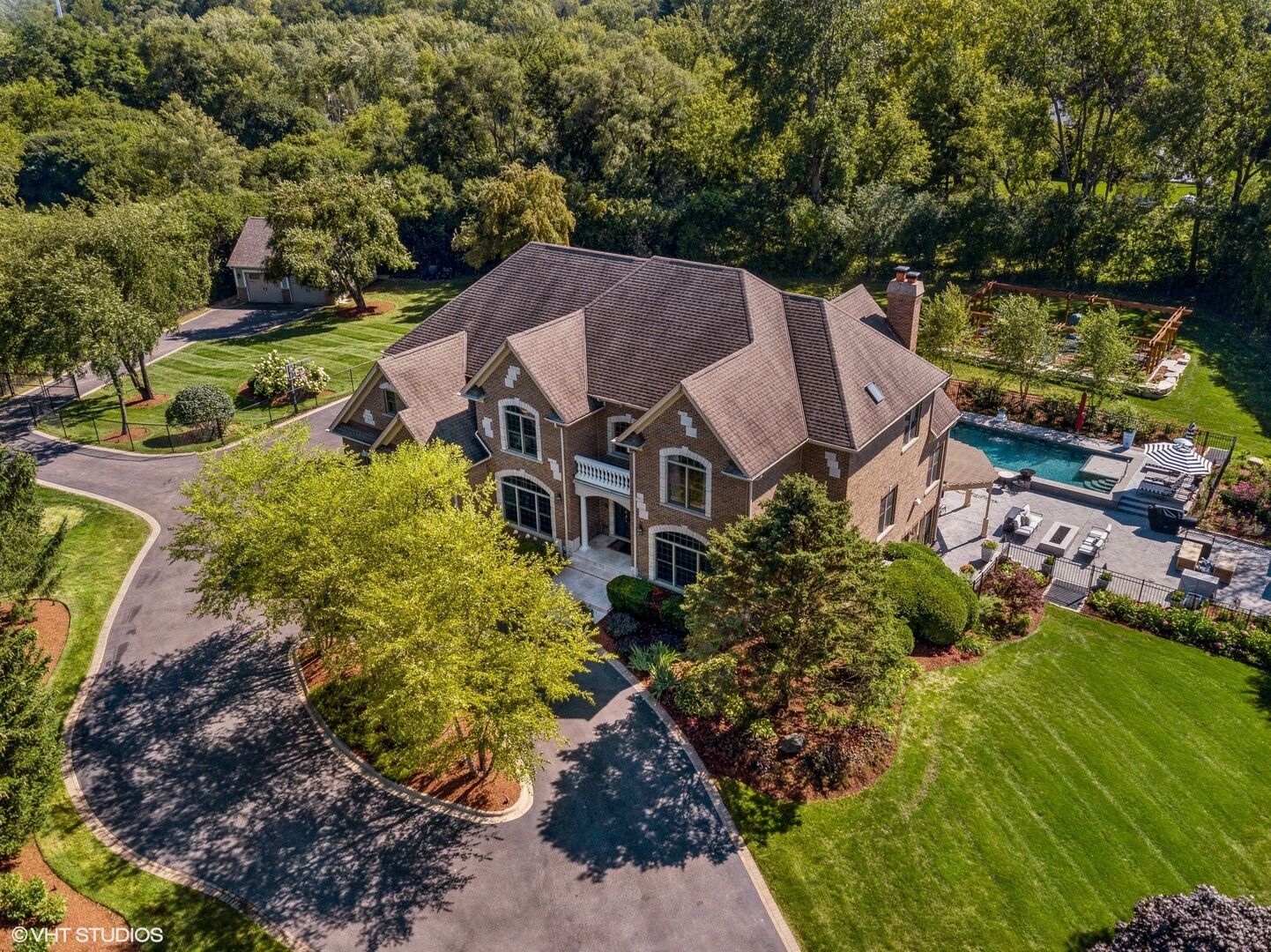 Property Photo: 675 Old Barrington Road IL 60010