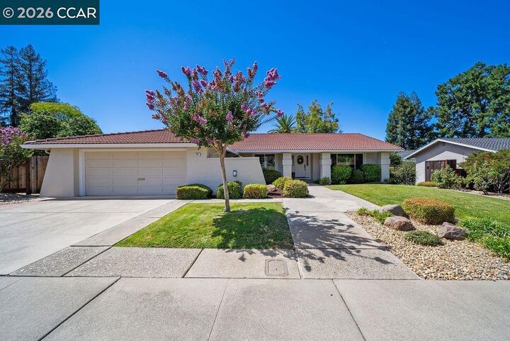 Property Photo:  945 Natchez Dr  CA 94598 