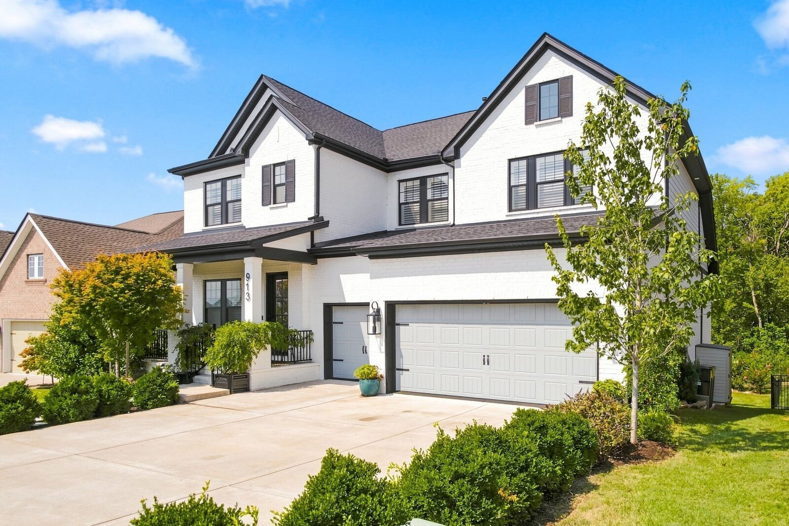 Property Photo:  913 Tynan Way  TN 37135 