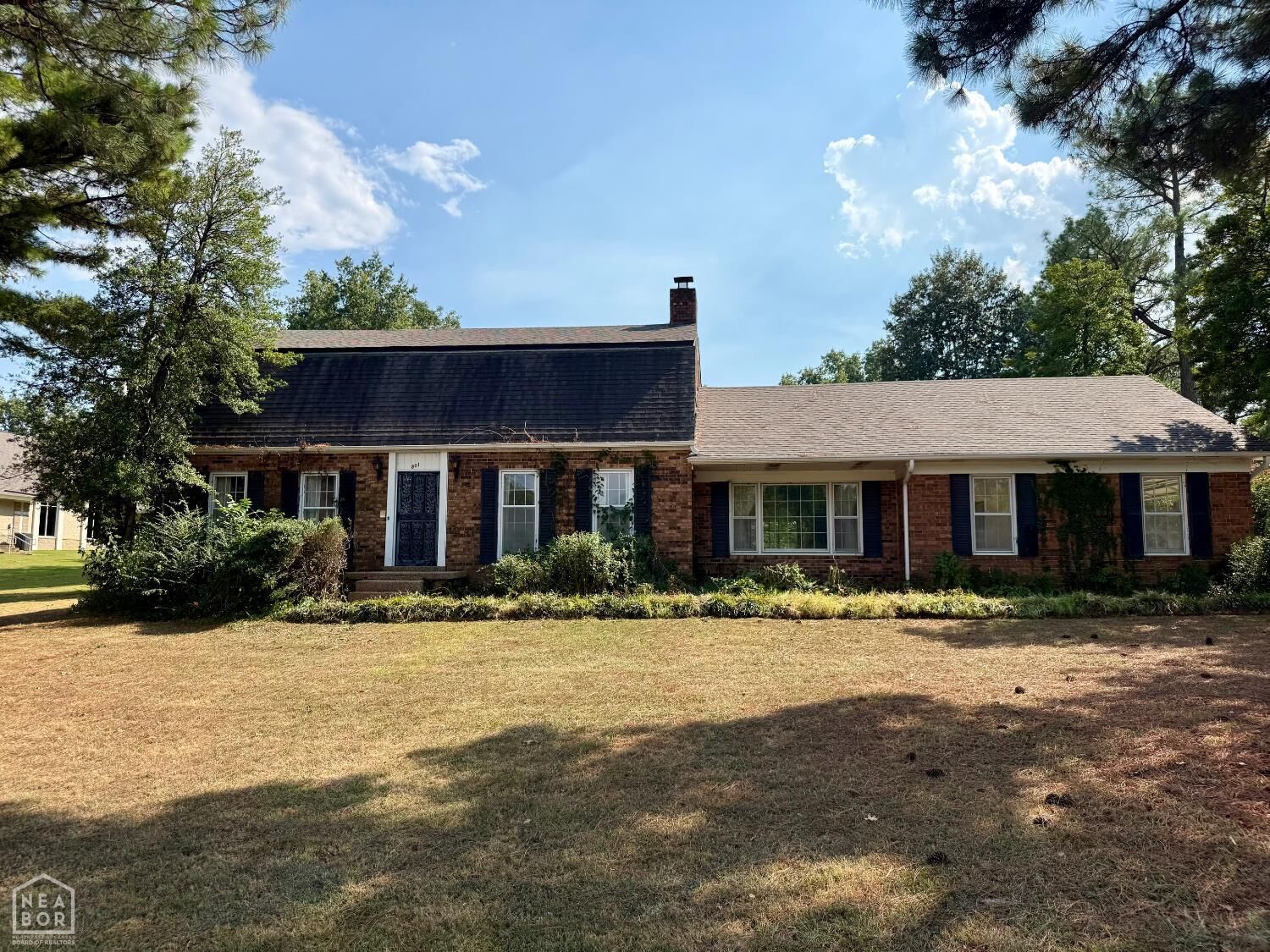 Property Photo: 801 E Highland Drive AR 72401