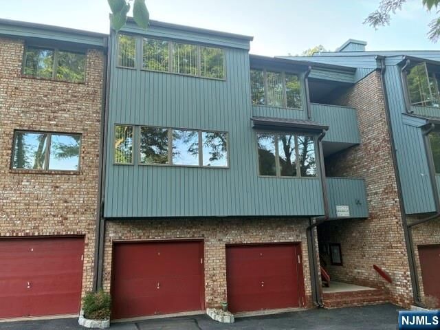 Property Photo: 132 Indian Hollow Court 132 NJ 07430
