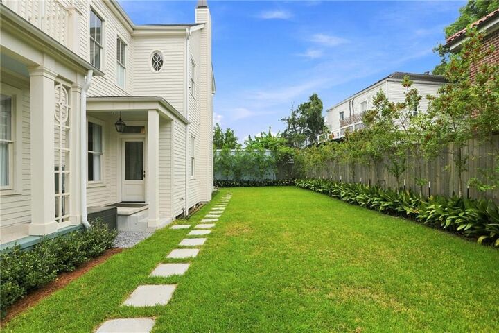 Property Photo:  2909 Ursulines Avenue  LA 70119 