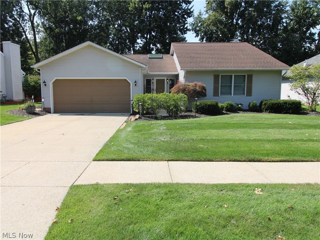 Property Photo: 138 Loyola Drive OH 44035
