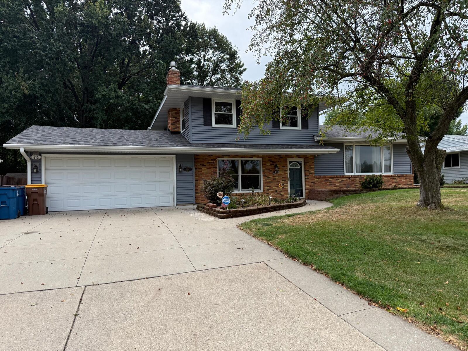 Property Photo:  2442 Orchard Lane  MN 55110 