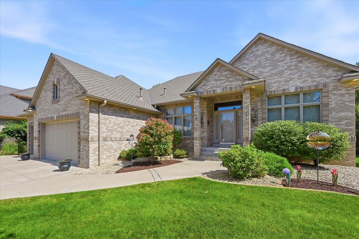 Property Photo:  2968 Aspen Lake Drive NE  MN 55449 