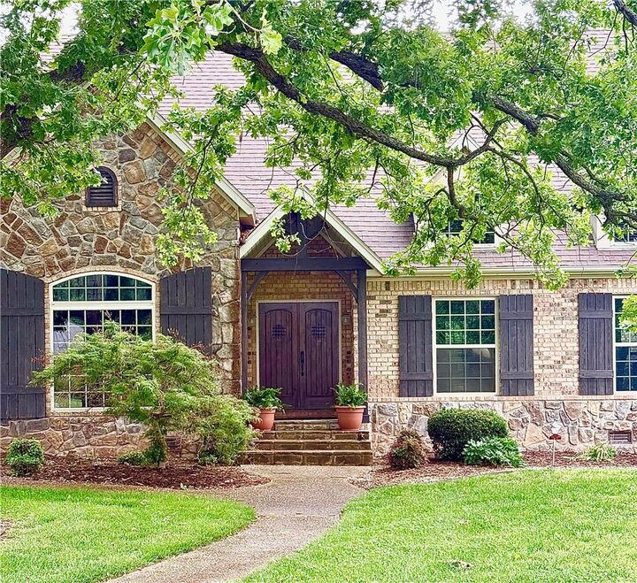 Property Photo:  10822 Millstead Lane  AR 72712 