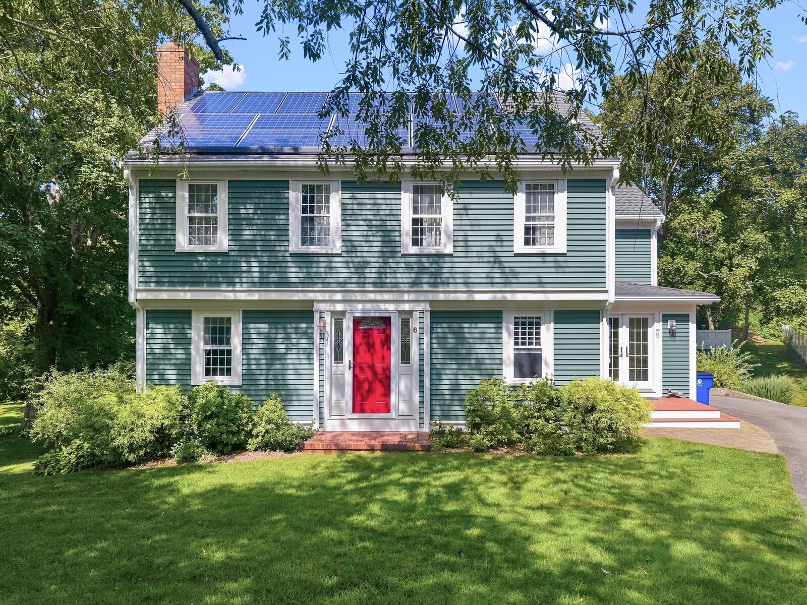 Property Photo:  6 Meadowlark Ln  MA 02562 