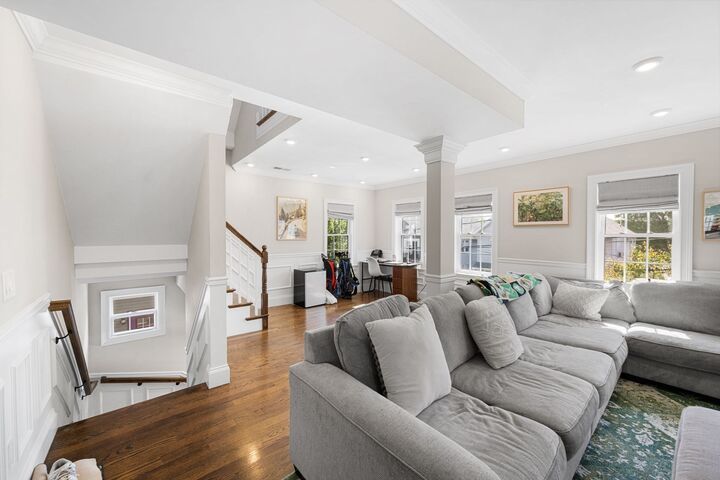 Property Photo:  36-38 Fenwick St 38  MA 02145 