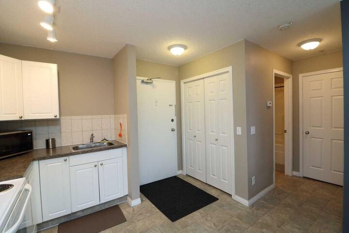 Property Photo: 1010 Railway Street 224 AB T0T 0S0