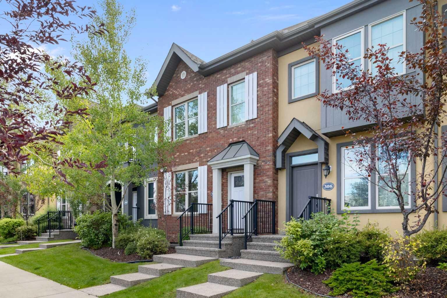 Property Photo:  388 Quarry Park Boulevard SE  AB T2C 5M9 