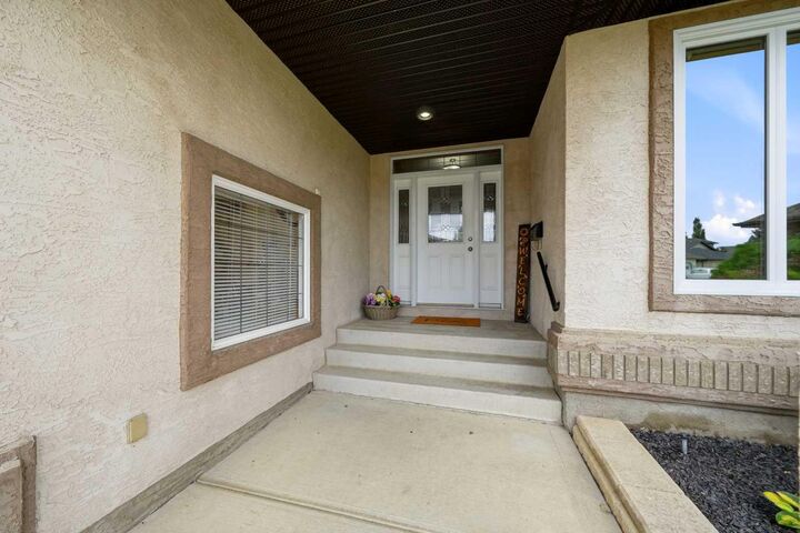 Property Photo:  111 Adams Close  AB T4R 3C7 