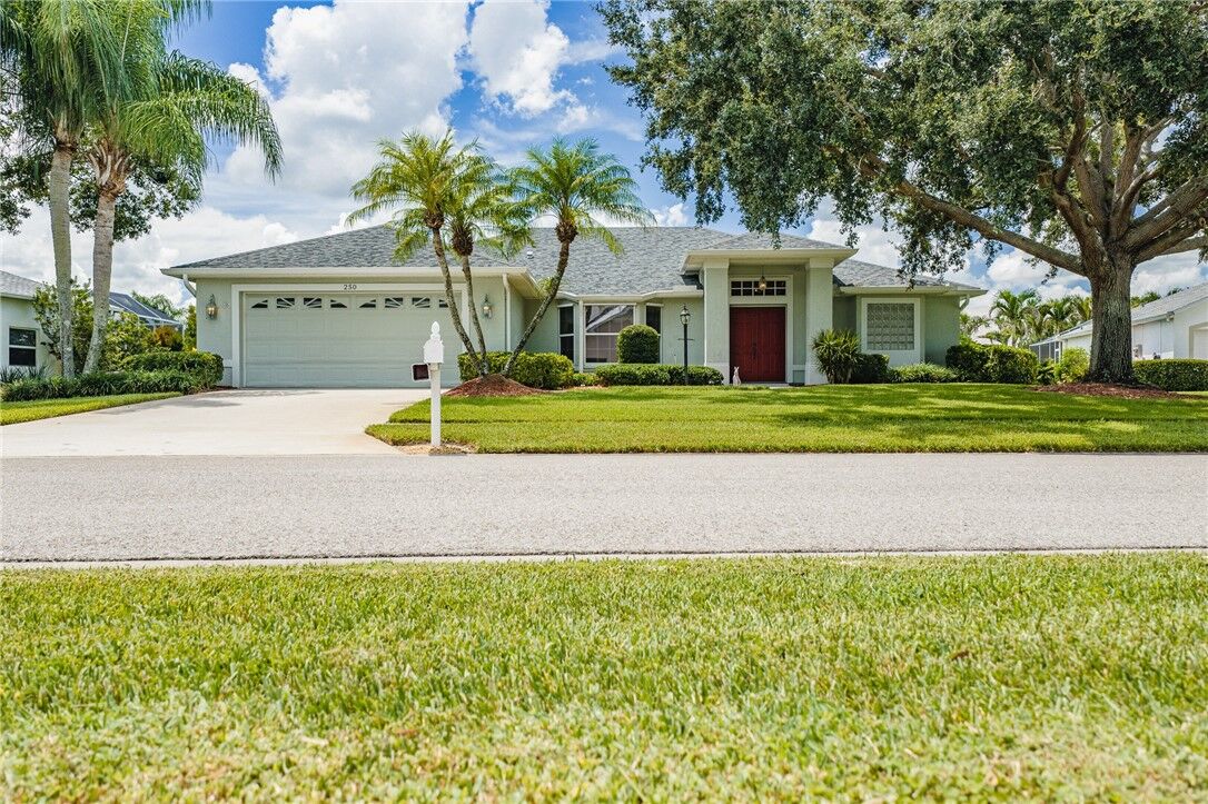 Property Photo:  250 53rd Circle SW  FL 32968 