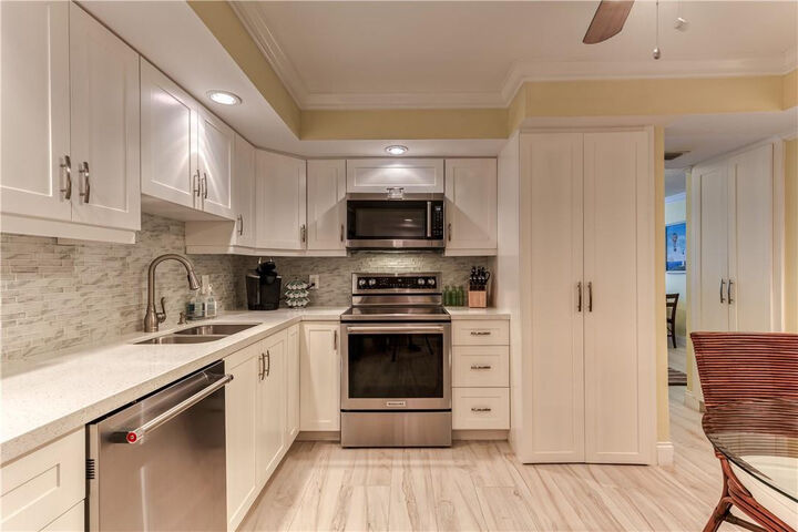 Property Photo:  1360 S Ocean Boulevard Apt 603  FL 33062 