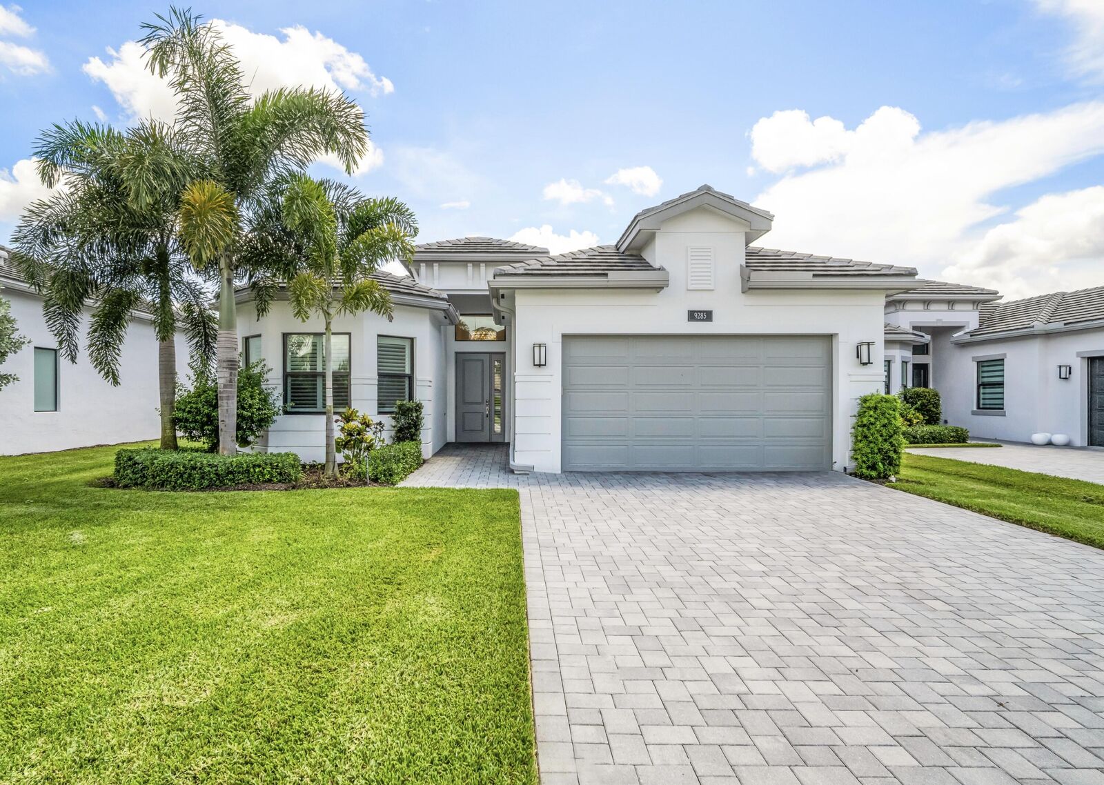 Property Photo: 9285 Mountain Pine Grove FL 33473