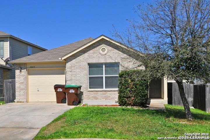 Property Photo:  10015 Bermuda Palm  TX 78245 