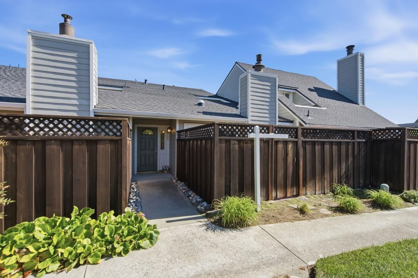 Property Photo:  759 Vespucci Lane  CA 94404 