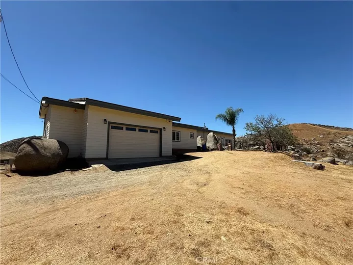 Property Photo:  19862 Starmist  CA 92570 