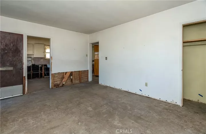 Property Photo:  16023 S Manhattan Place  CA 90247 