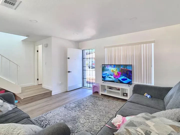 Property Photo:  319 Sun Court  CA 92021 