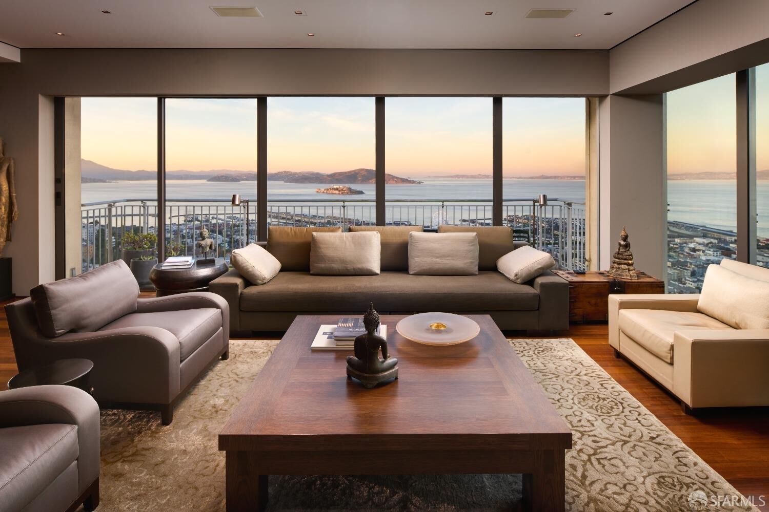 Property Photo:  1750 Taylor Street 1901  CA 94133 