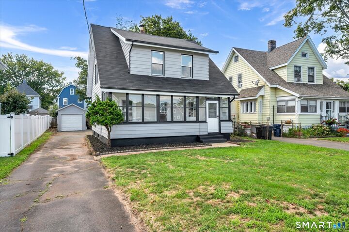 Property Photo:  20 Oliver Lane  CT 06516 