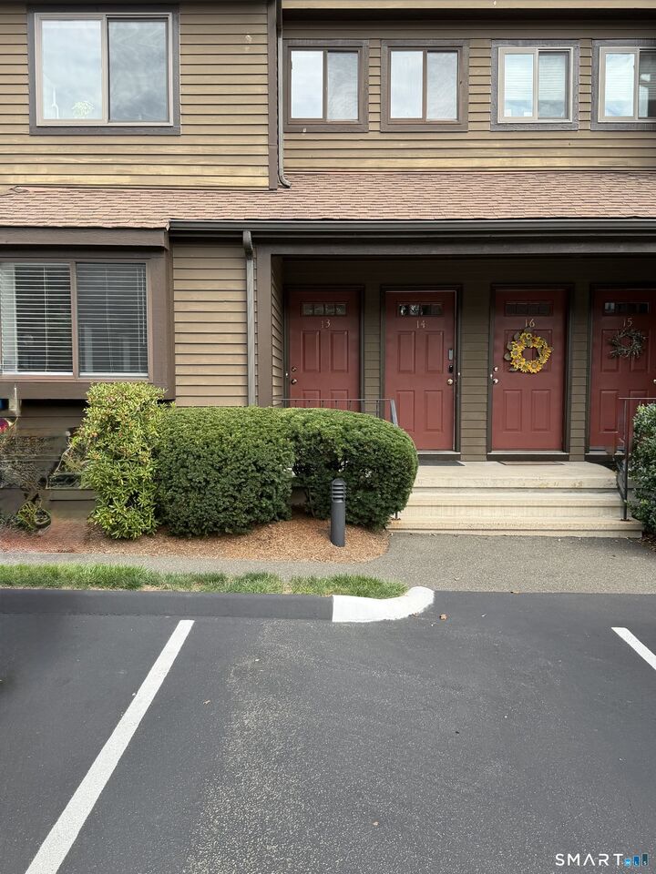 Property Photo:  115 Fillow Street 13  CT 06850 