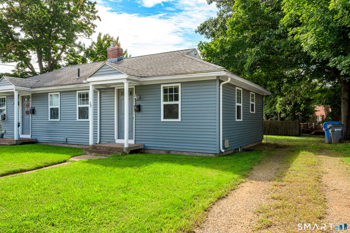 Property Photo:  32 Bunce Drive  CT 06040 