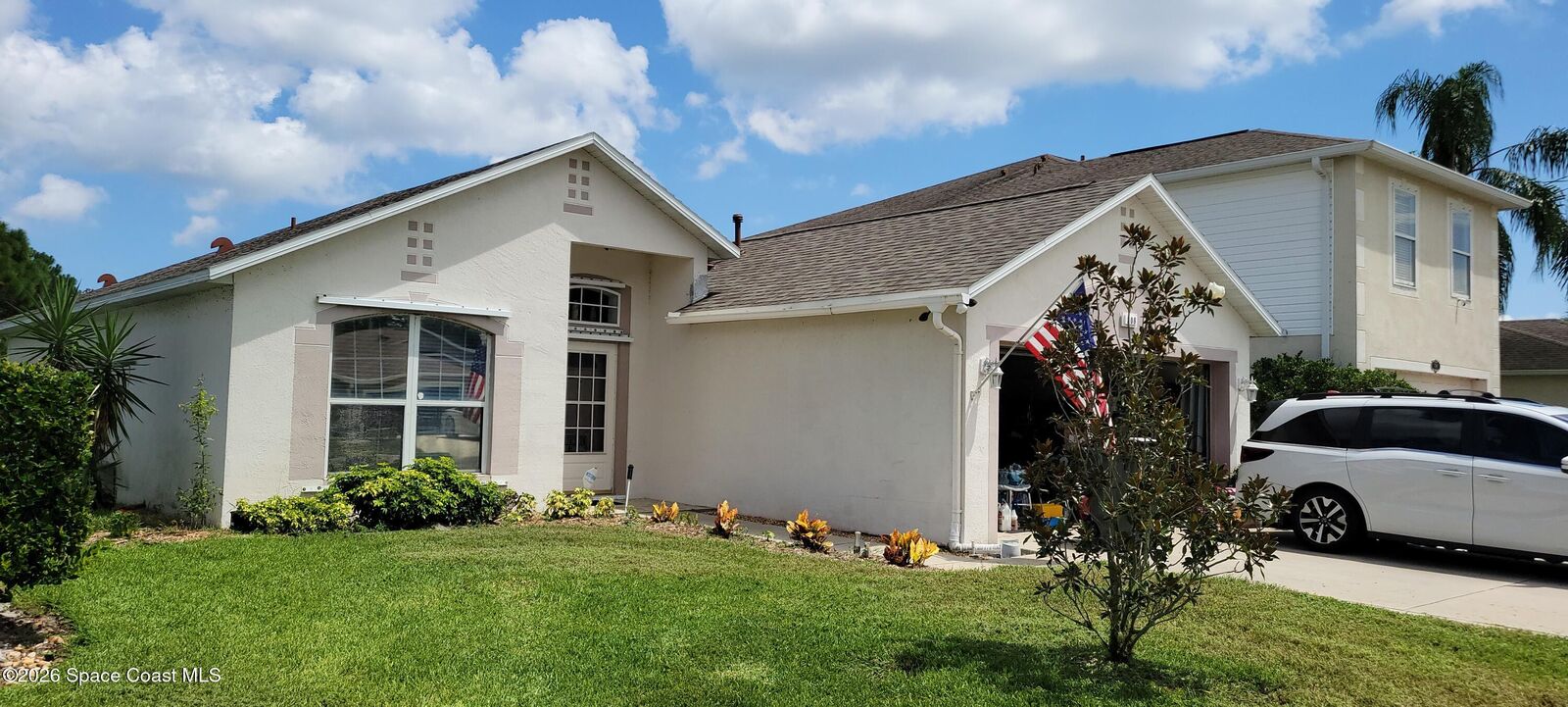 Property Photo: 808 Macon Drive FL 32780