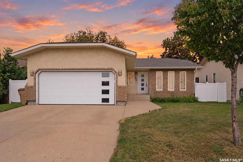 Photo de la propriété: 2206 Assiniboine Avenue E SK S4V 2E8
