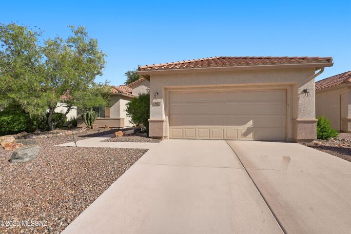 Property Photo:  7622 W Starry Night Lane  AZ 85743 