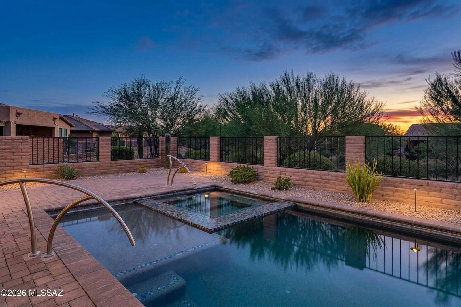 Property Photo:  2475 E Rolling Meadow Lane  AZ 85614 
