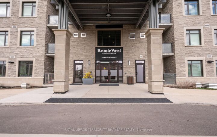Property Photo:  830 Megson Terrace 621  ON L9T 9M7 